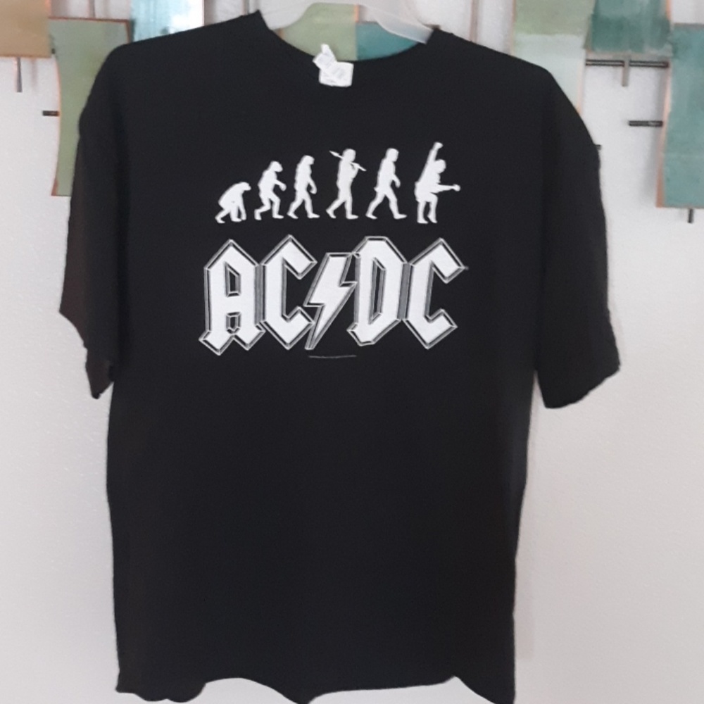 AC/DC t shirt